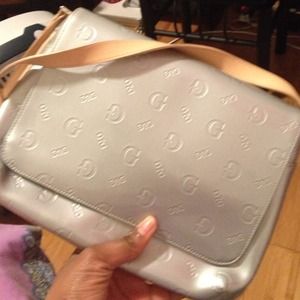 Guess leather Bag!!! Good condition
