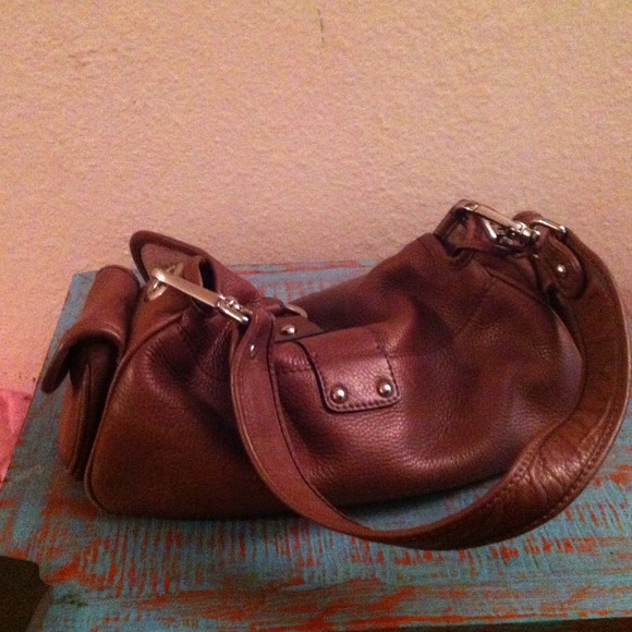 Banana Republic Leather Bag. Will accept offer - Picture 2 of 3