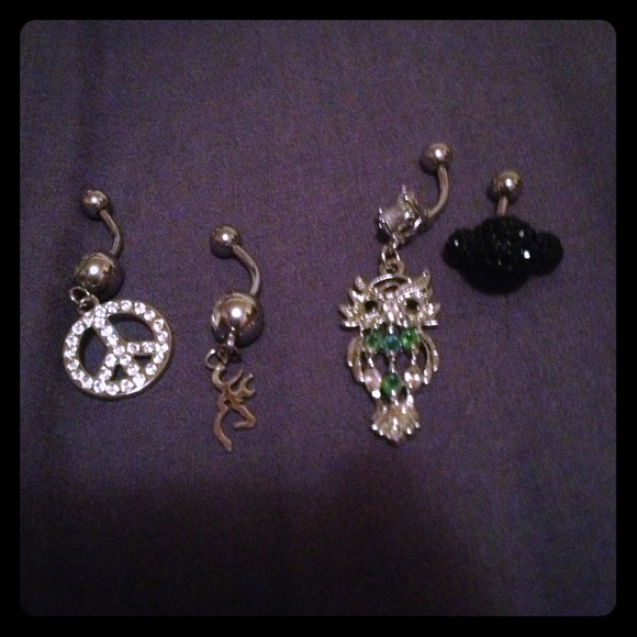 4 belly rings
