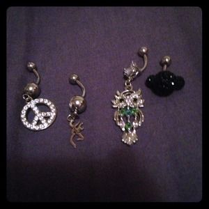 4 belly rings