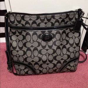 COACH File messenger tote