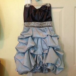 Short dress