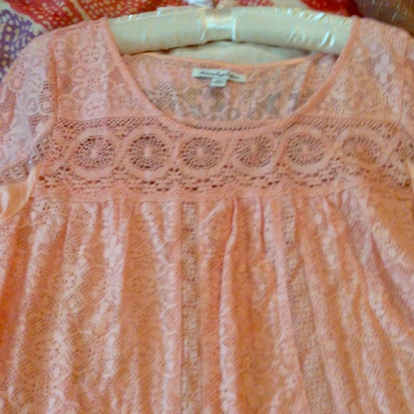 SOLD Pretty Pink American Eagle Lace Tee