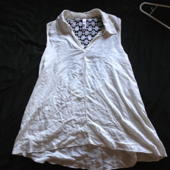 Beautiful white top with crochet back!