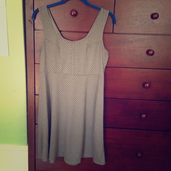 Grey/white polka dot Xhilaration dress - L