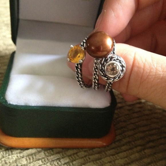 Honora Pearl Stack Rings!! - Picture 3 of 4