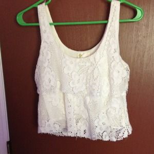 Cropped crochet top!!