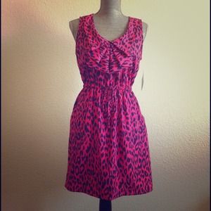 *FLASH SALE*Gorgeous Sleeveless Animal Print Dress