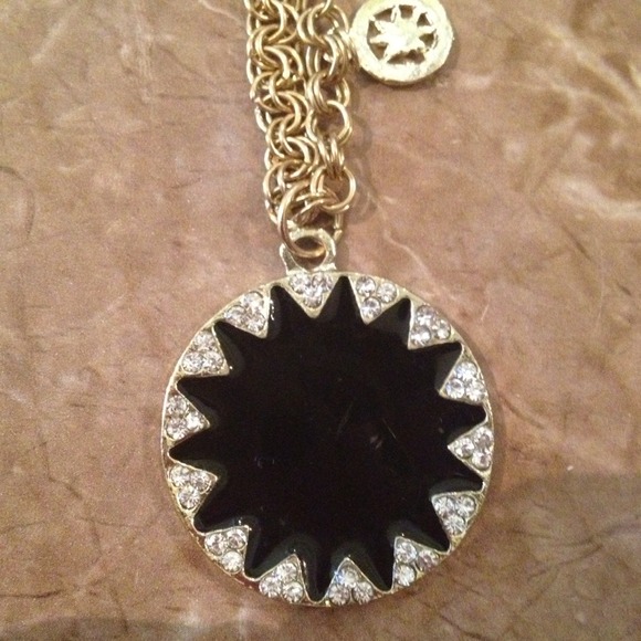 ❌SOLD❌Black and Gold rhinestone Starburst