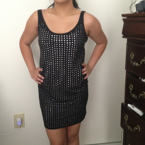 *Reduced* Little black and bold dress. NWT