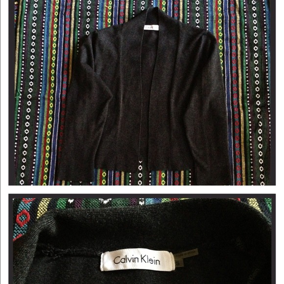 🌟winter sale🌟Calvin Klein short sleeves sweater!
