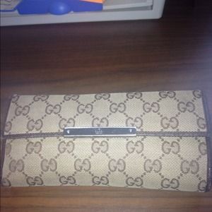 💢Sold💢Gucci wallet