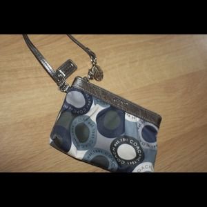 🔻 REDUCED X3🔻Coach Wristlet NWOT