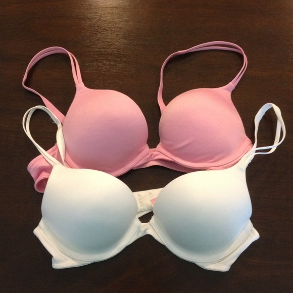 SOLD - Bundle of Victoria's Secret Very Sexy 34A - Picture 1 of 3