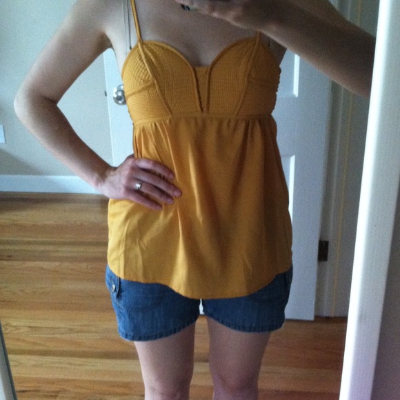 Tank top - Picture 1 of 3