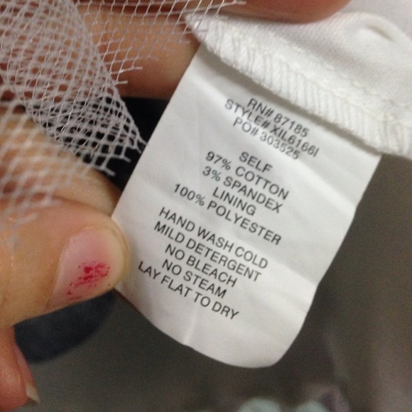 Prom dress - Picture 3 of 4