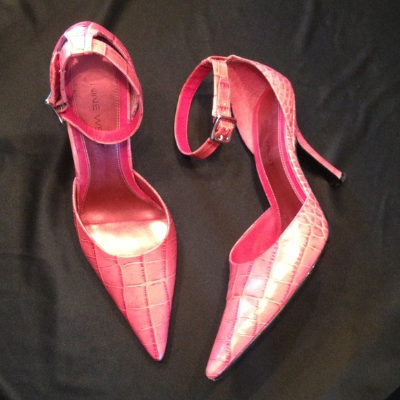 Nine West Shoes - Hot pink 4" high heels by Nine West