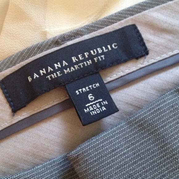🚫SOLD🚫🎉HP🎉 Banana Republic Martin Fit Pant - Picture 3 of 3