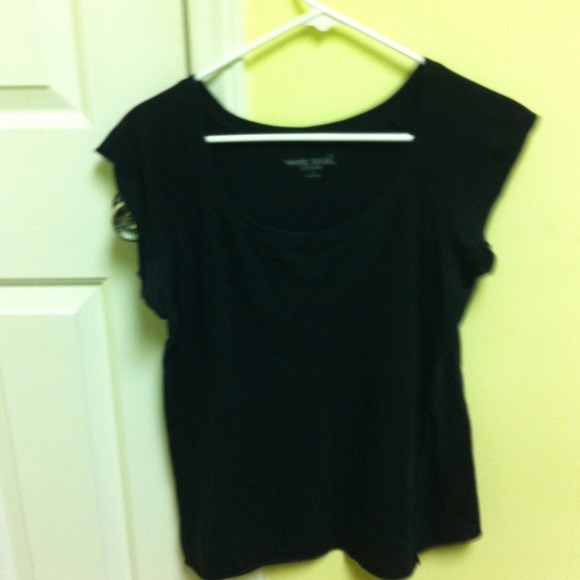 Black shirt