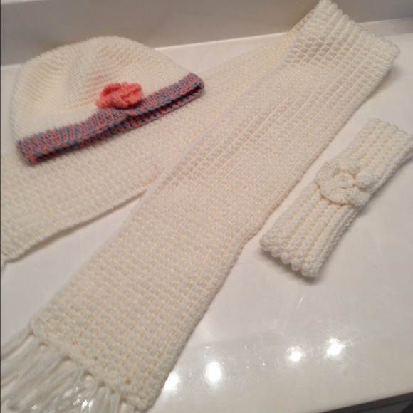 🎯SOLD🎯Crochet set