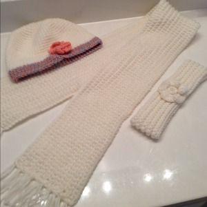 🎯SOLD🎯Crochet set