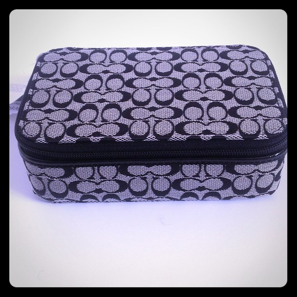 💎ON SALE!!! NWT! Coach Travel Jewelry Box💎