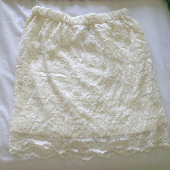 Ivory lace skirt