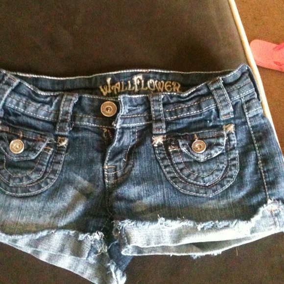 Size o shorts