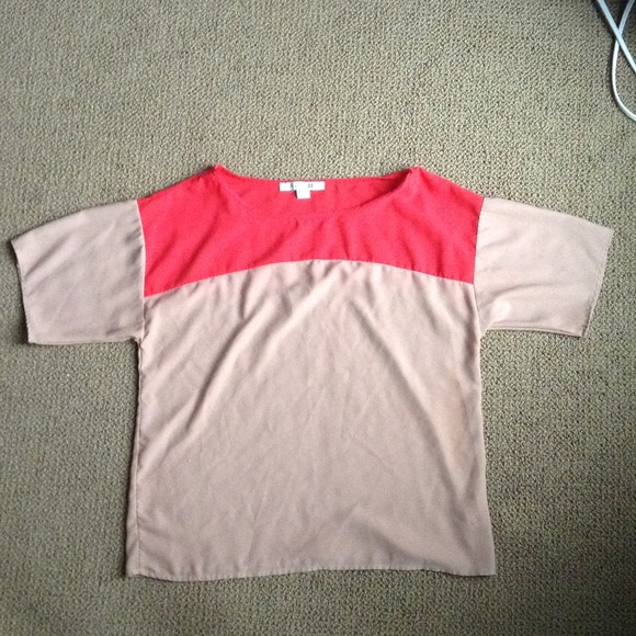 Color block tee