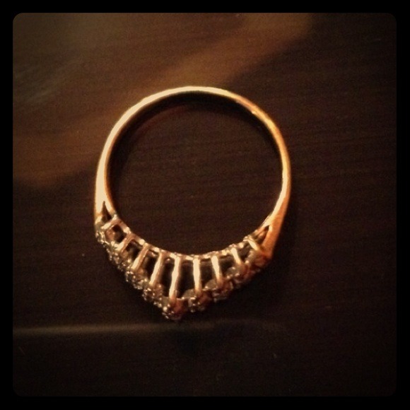 7.5 gold ring