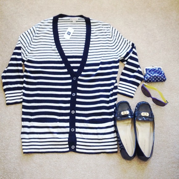 Gap Light Cardigan