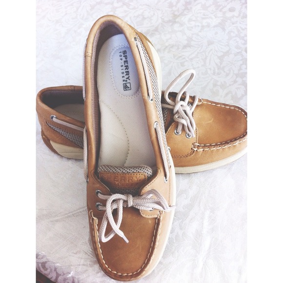 Laguna Linen Sperrys