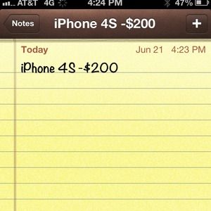 iPhone 4S white! 💚 Great condition