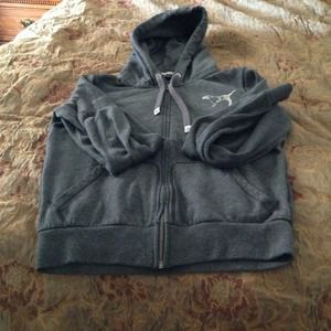 VS hoodie! wore a few times.in great condition!
