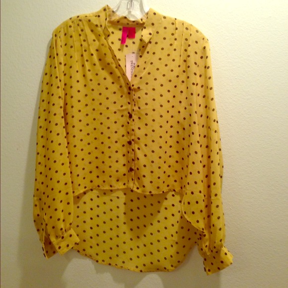 Lime & black polka-dot hi-low top