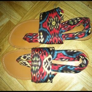 Colin Stuart Sling backs!! Modern and sooo cute!!