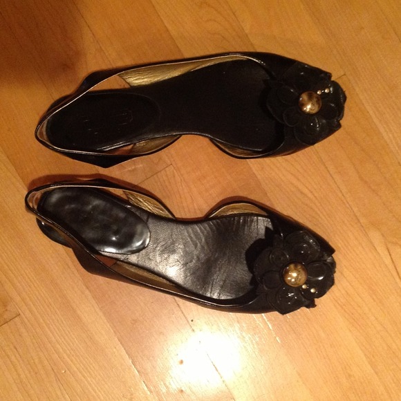 🚫Sold in bundle Coach peeptoe flats
