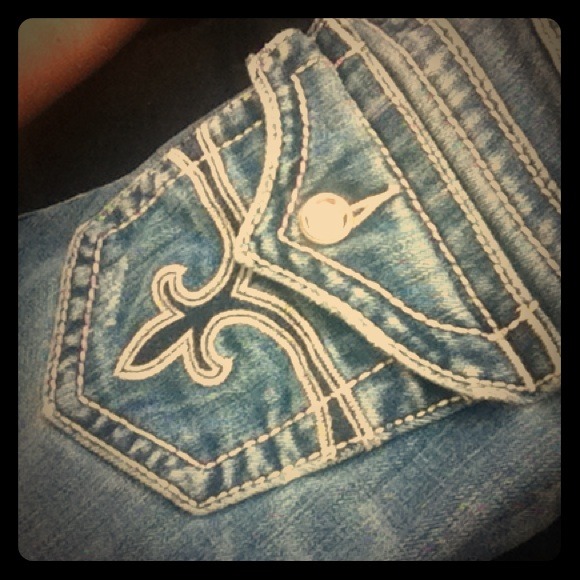 Rock revivals size 26