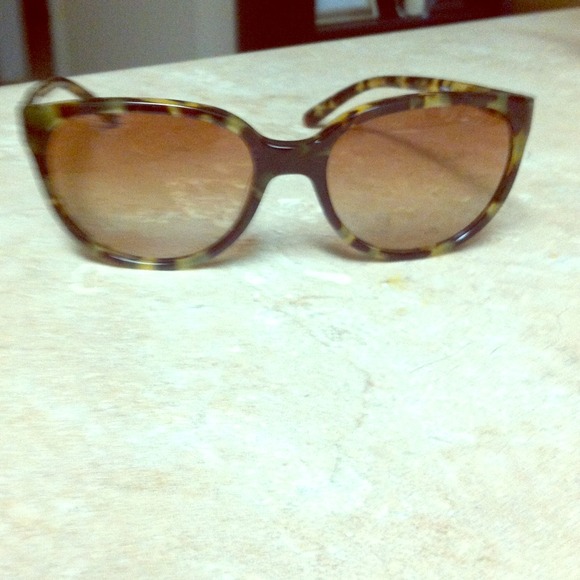 Tory burch sunglasses