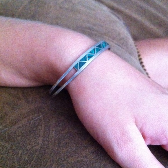 SOLD-in bundle - Picture 2 of 4