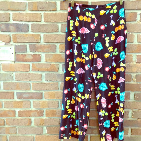 🍉🍓🍉ITS raining FRuiT🍉😄