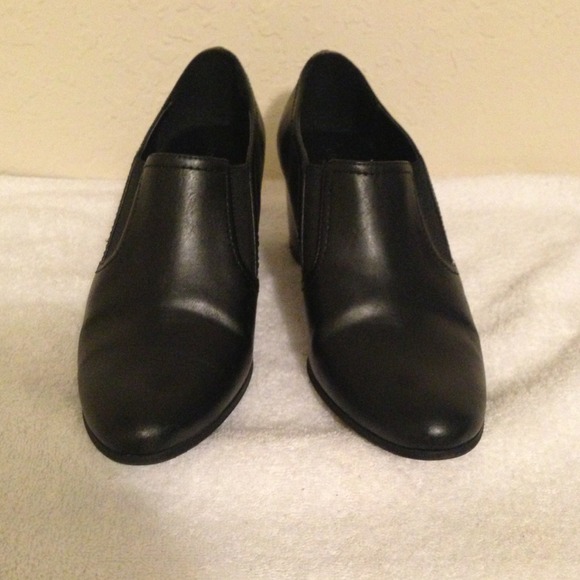 Covington booties