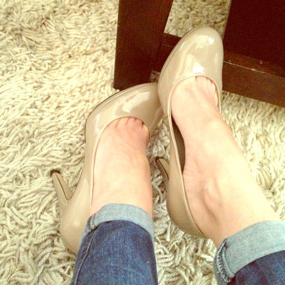❌Sold in bundle❌Patent Leather Franco Sarto Heels
