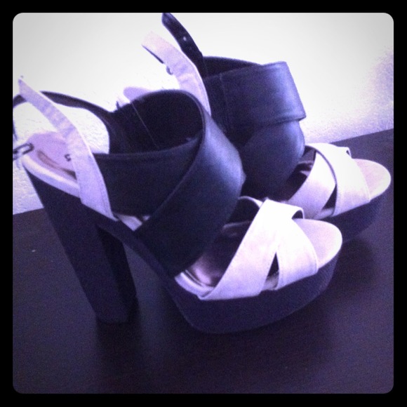 High heels RESERVED