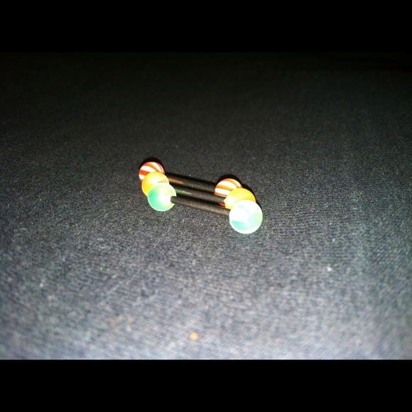 3 tongue barbells for $15.00 - Picture 1 of 2