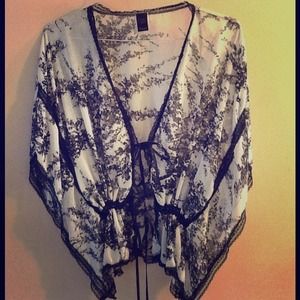 An over top Blouse.. Super Pretty!