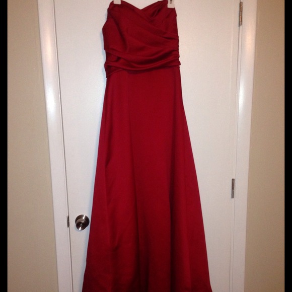 David's Bridal Red Apple Dress