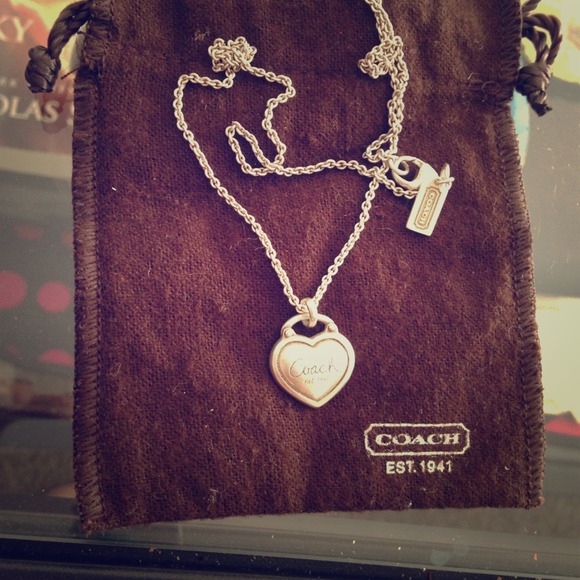 COACH NECKLACE