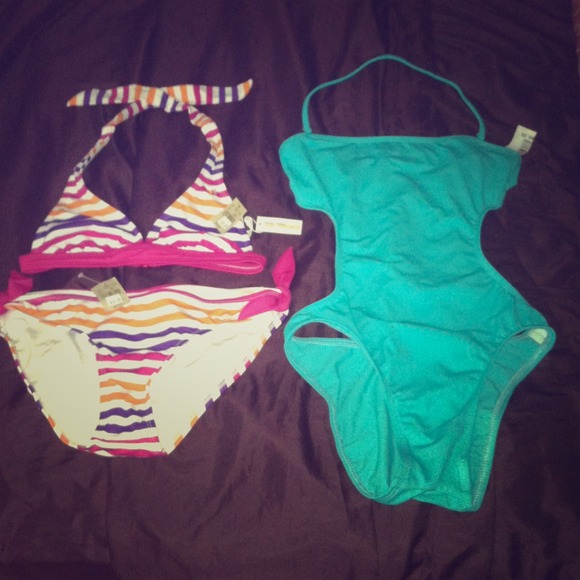 🚫REDUCED🚫 AE & ALLOY Bathing Suit Bundle