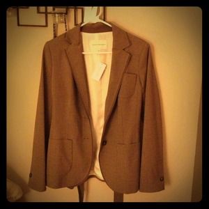 Brand new Banana Republic blazer with belt